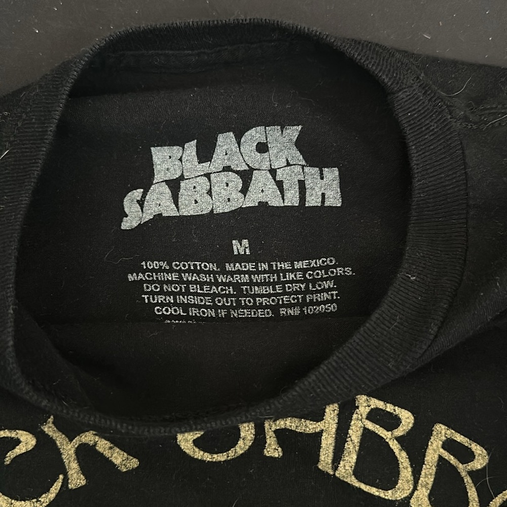 SOLD Black Sabbath US Tour 78 Reproduction Black Shirt Sleeve T-Shirt Medium EUC - Picture 8 of 8